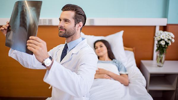 急性肾功能衰竭有哪些表现及如何诊断?