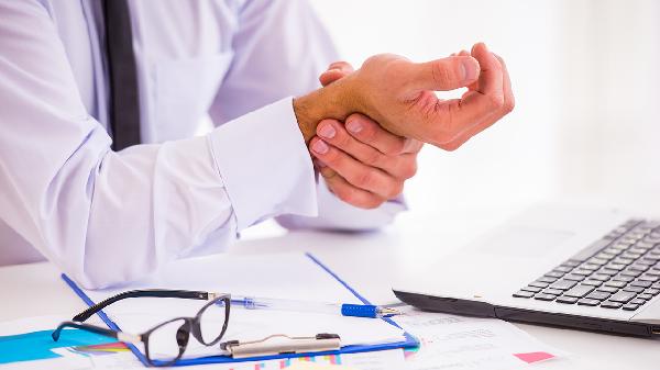 红花油治疗腱鞘囊肿效果怎么样