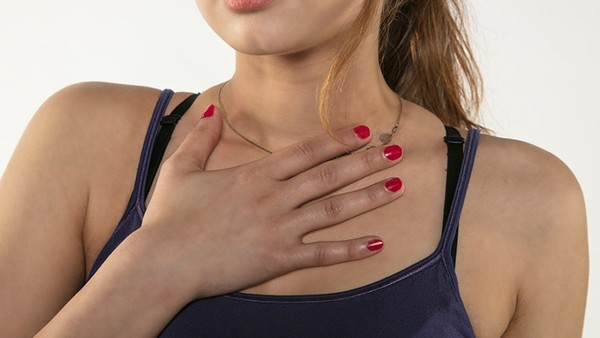 哪些因素会导致女性经期变长？如何恢复月经正常