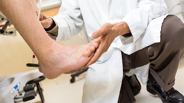糖尿病人脚麻如何缓解 糖尿病人的生活细节